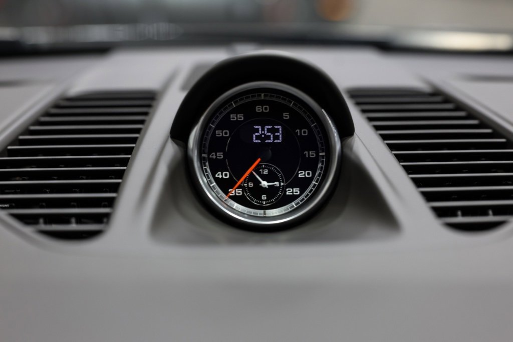 Used 2019 Porsche 911 Turbo image 45