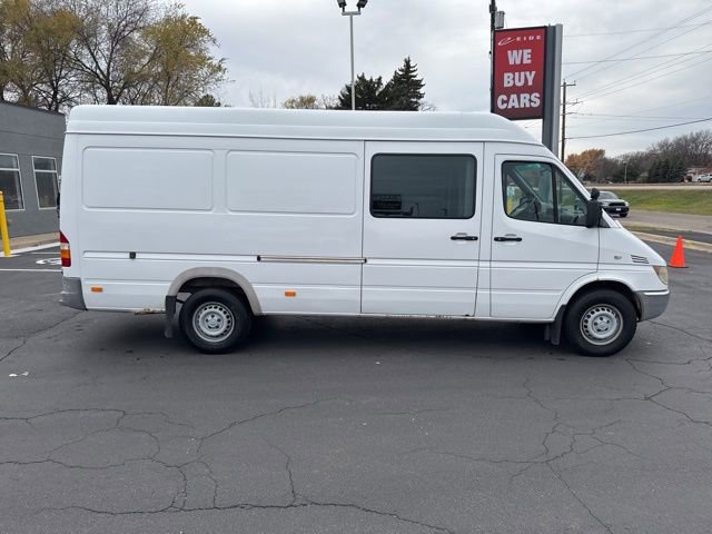 Used 2004 Dodge Sprinter 2500 w/ PWR Convenience Group image 12