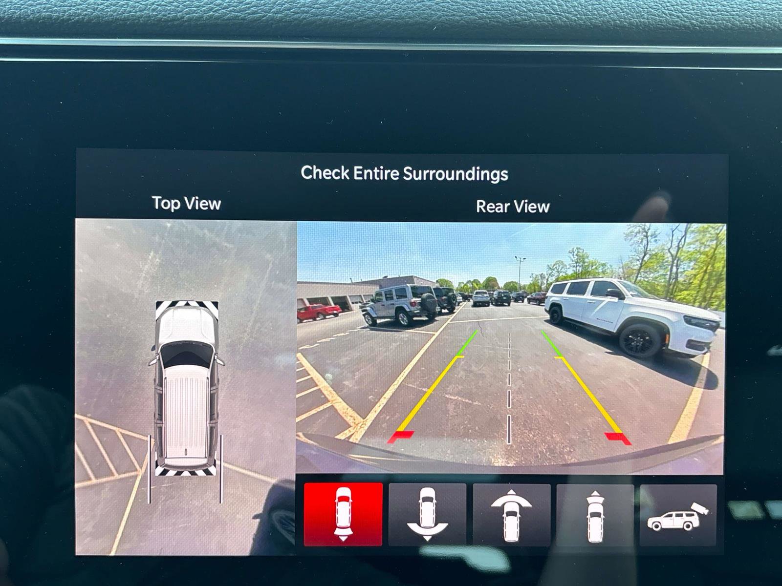 New 2025 Jeep Wagoneer 4WD w/ Convenience Group I image 14