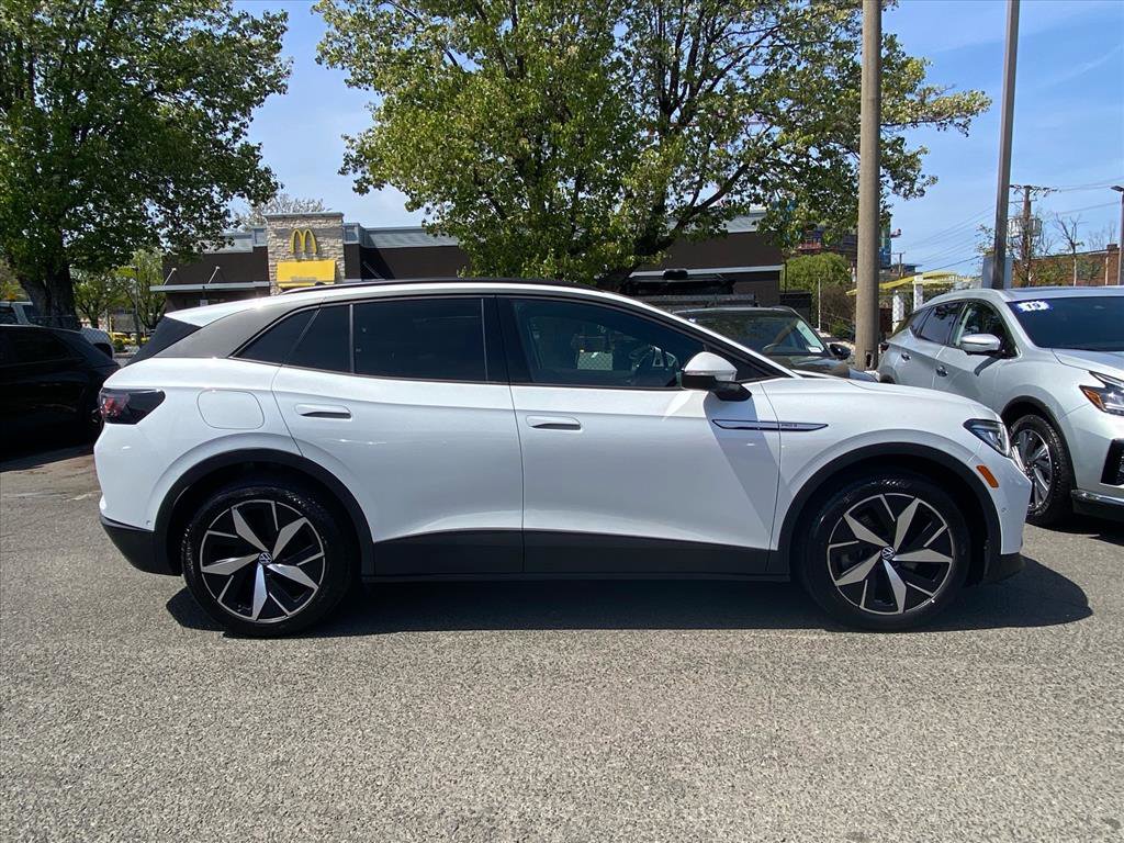 Certified 2023 Volkswagen ID.4 Pro S image 2