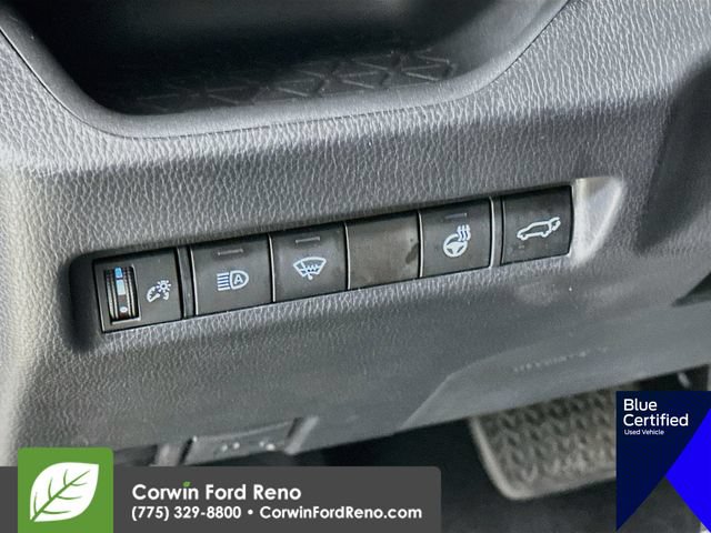 Used 2021 Toyota RAV4 XLE w/ Convenience Package AWD/4WD image 14