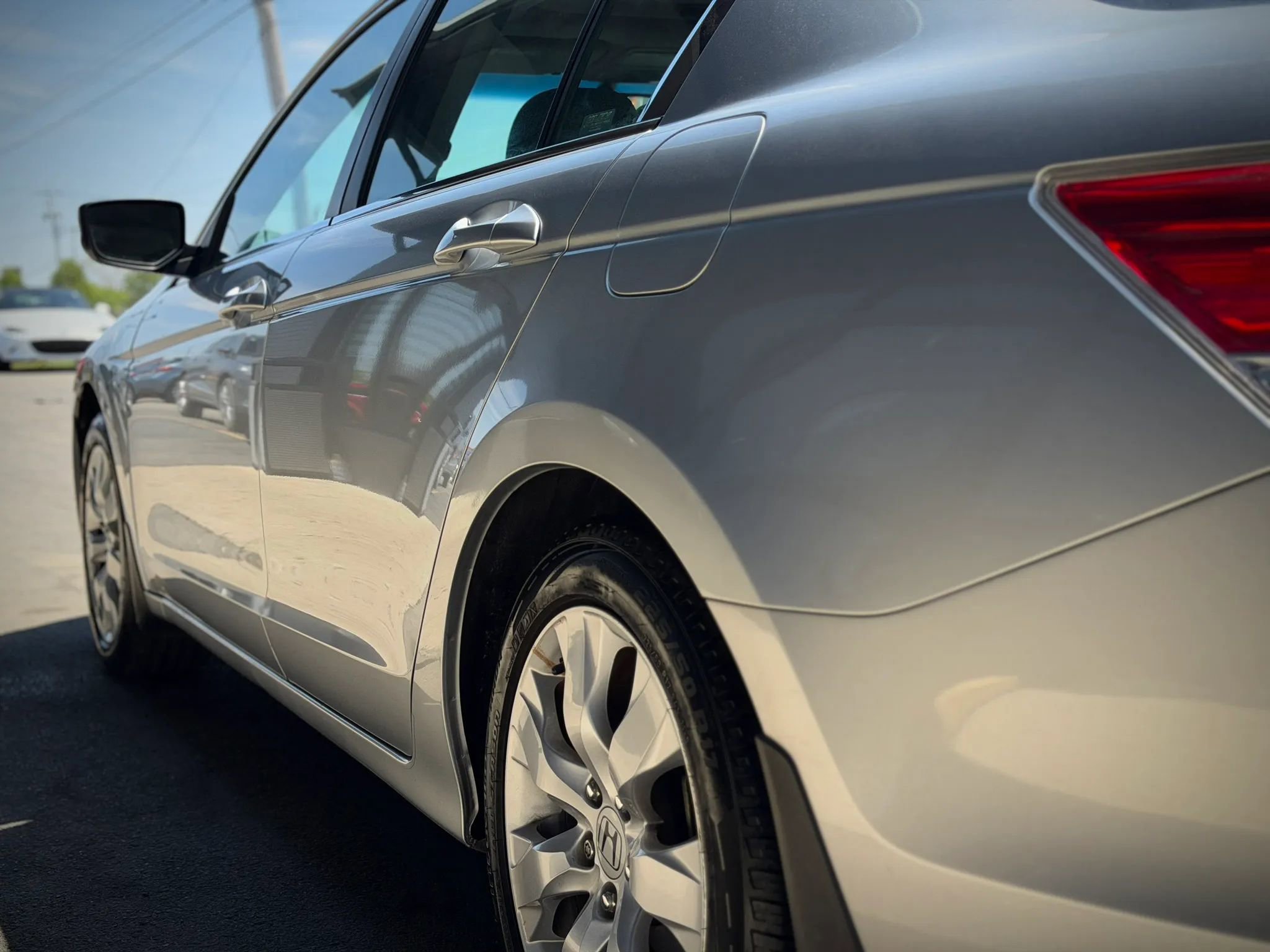 Used 2009 Honda Accord EX-L image 28