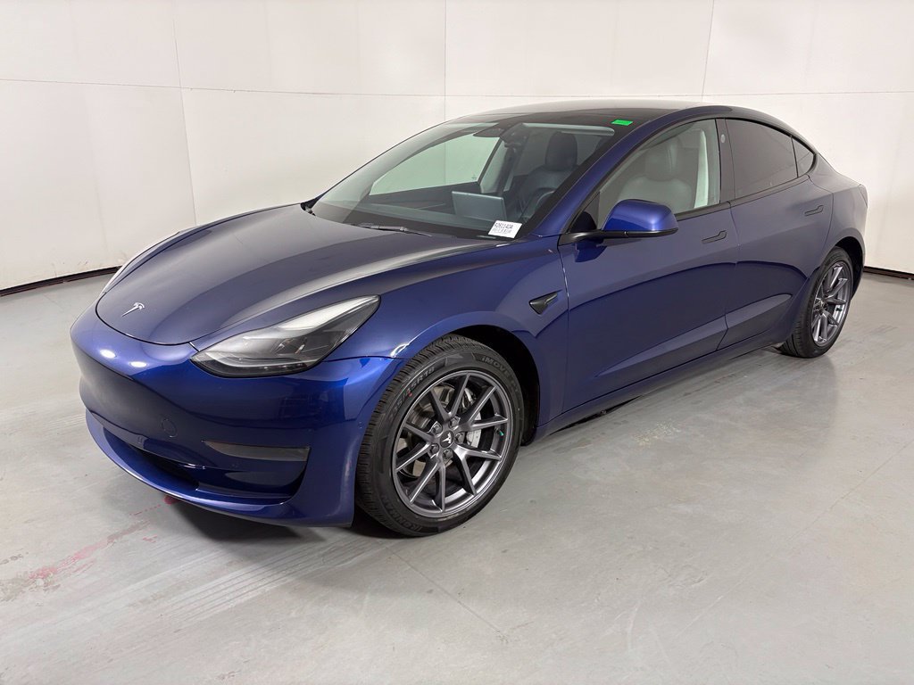 Used 2022 Tesla Model 3 RWD image 4