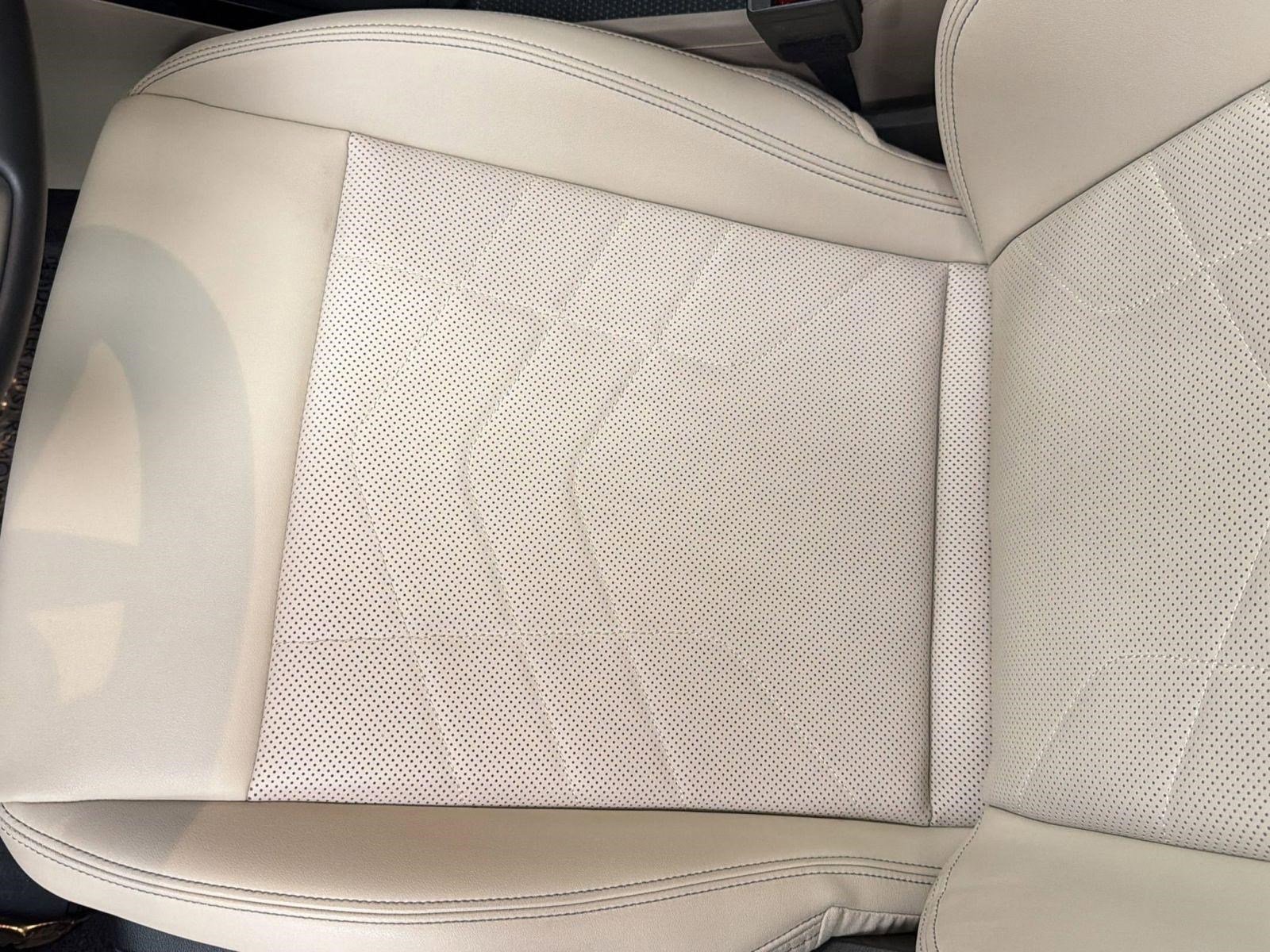 Certified 2025 BMW X1 xDrive28i w/ Technology Package image 19