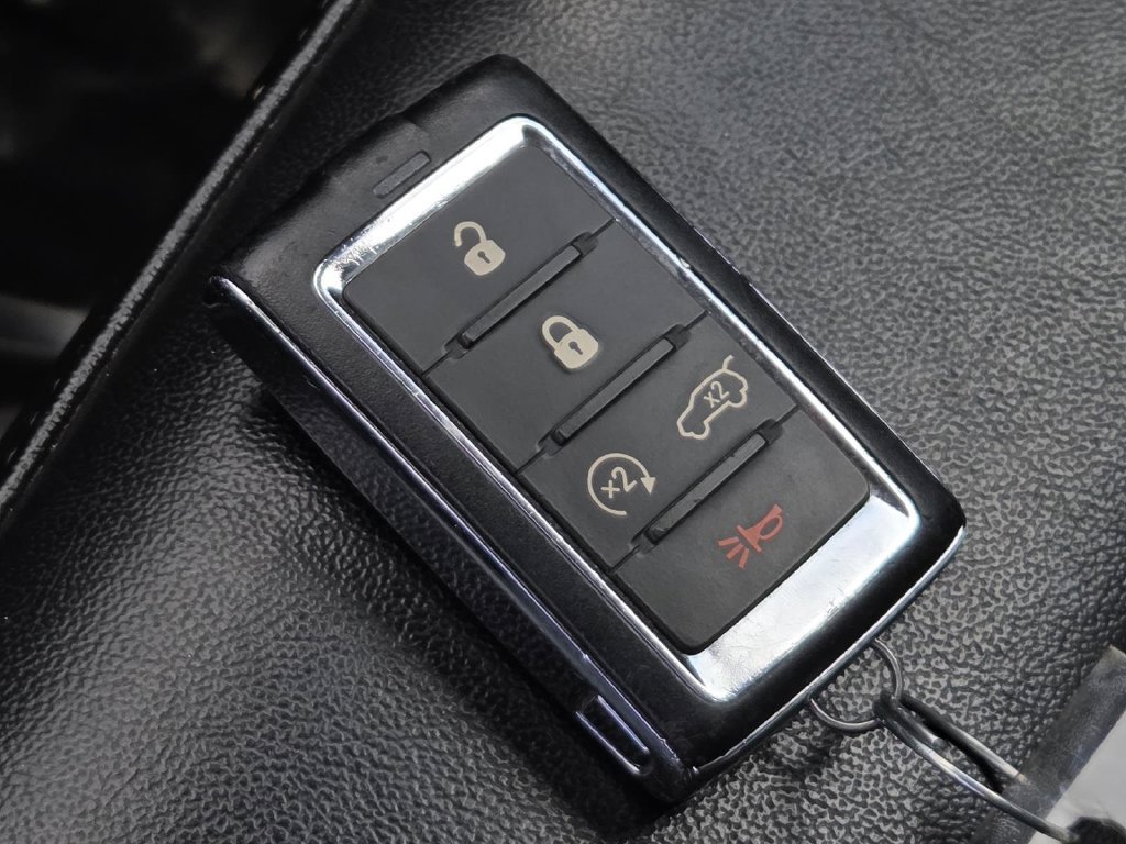 Used 2022 Jeep Grand Cherokee L Limited AWD/4WD image 31