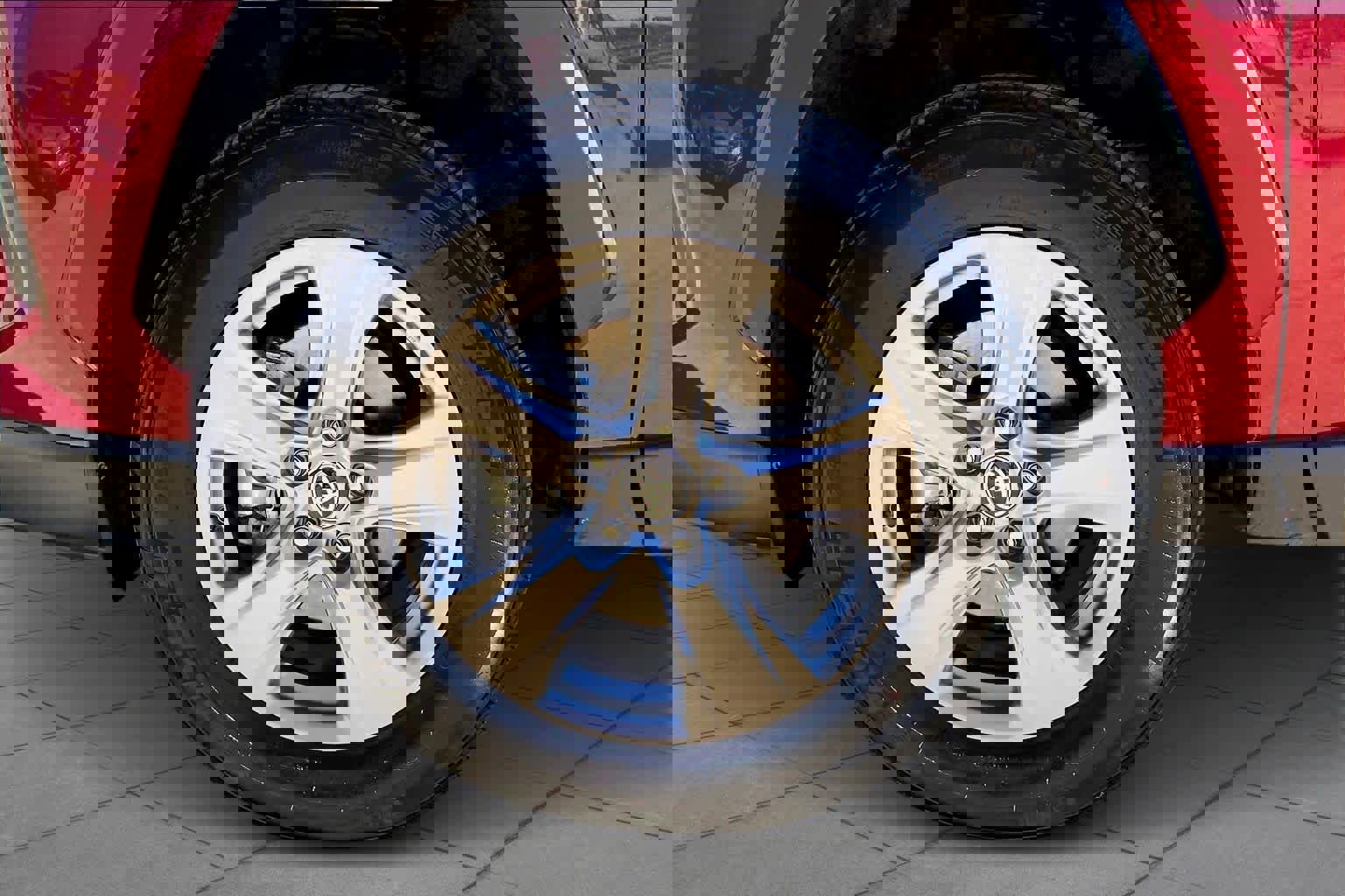 Used 2025 Toyota RAV4 LE image 10