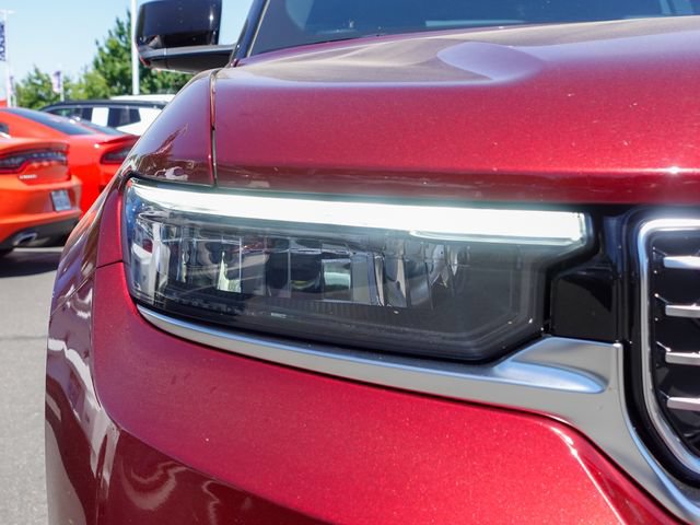 Used 2023 Jeep Grand Cherokee Summit AWD/4WD video 3