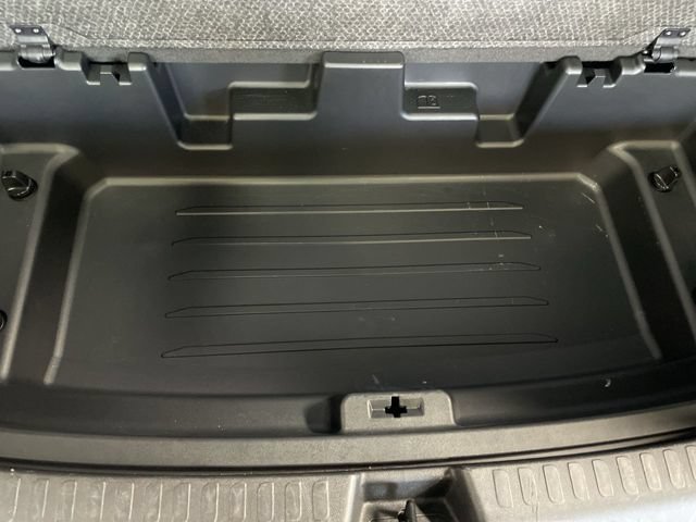 Certified 2025 Chevrolet Traverse LT AWD/4WD image 26