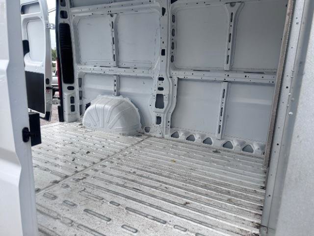 Used 2025 RAM ProMaster 2500 w/ Safety Group FWD image 10