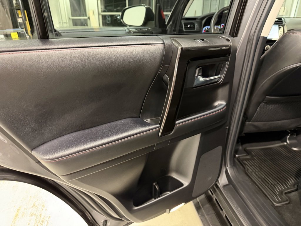 Used 2021 Toyota 4Runner Venture w/ Moonroof Package image 27
