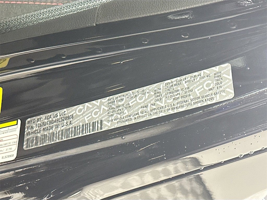 New 2025 Jeep Gladiator Rubicon w/ Convenience Group image 19