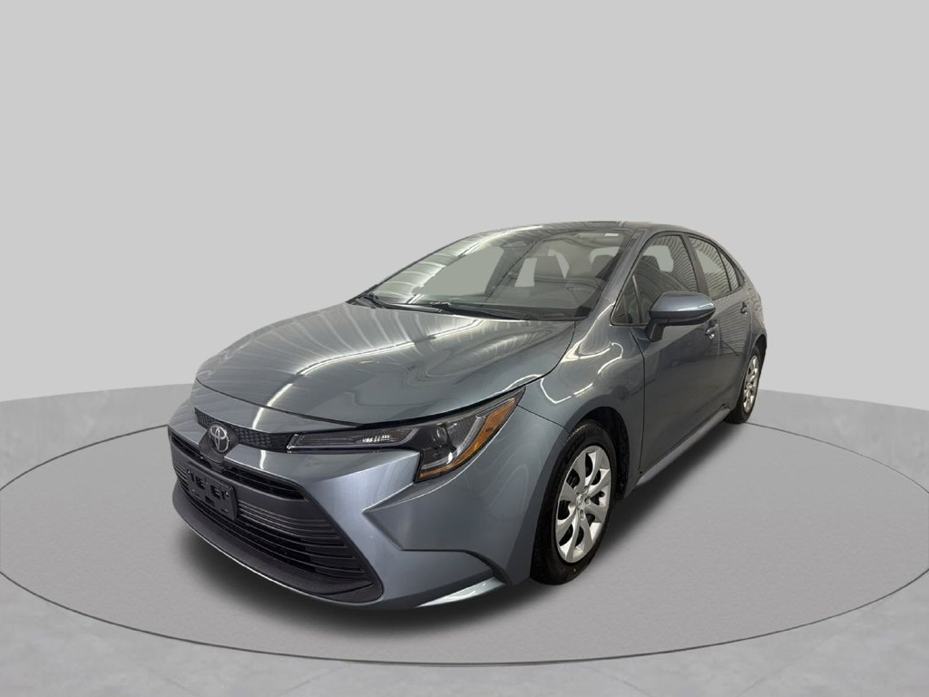 Used 2024 Toyota Corolla LE FWD image 5