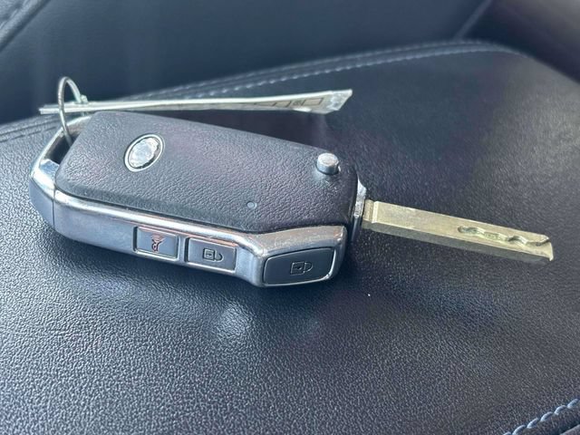 Used 2021 Kia Seltos S FWD image 19