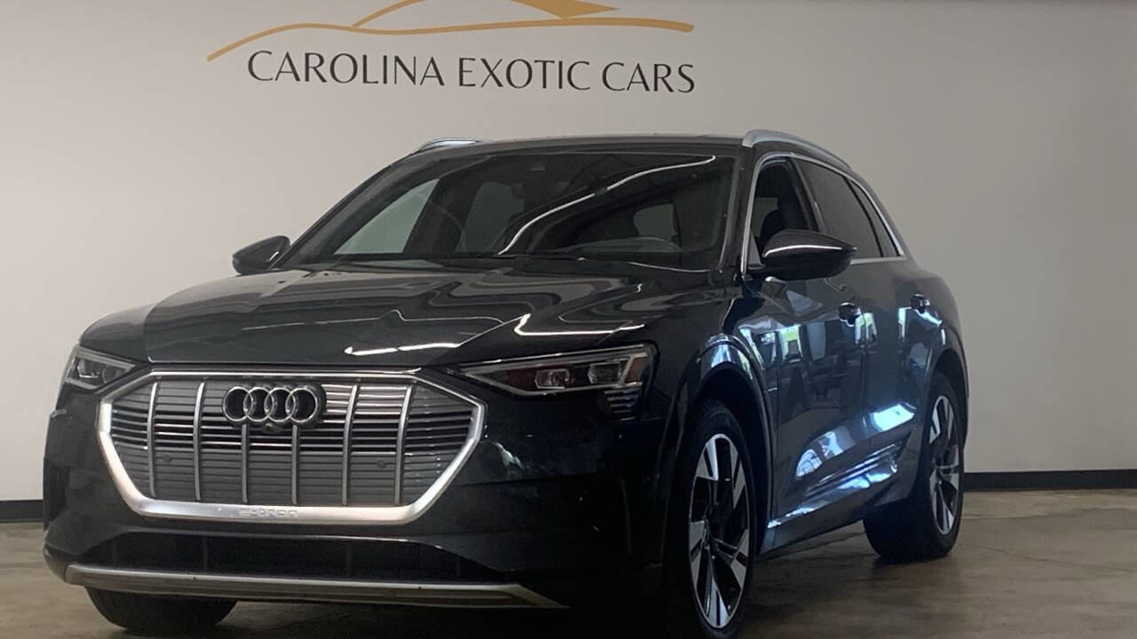 Used 2021 Audi e-tron Prestige w/ Prestige Package AWD/4WD image 1