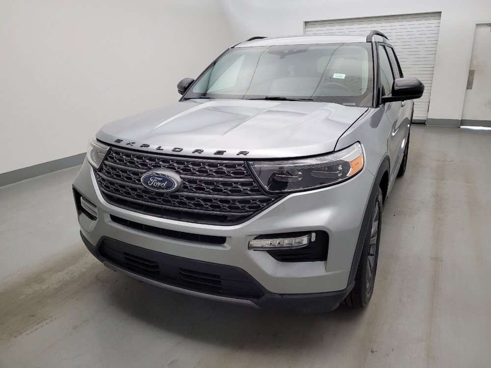 Used 2022 Ford Explorer XLT w/ Equipment Group 202A RWD image 15