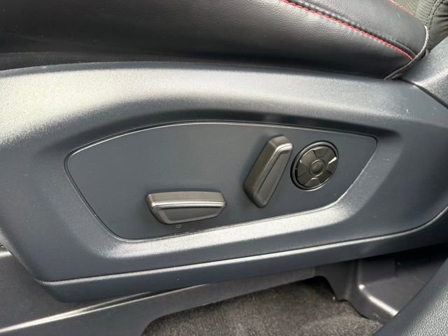 Used 2025 Ford Explorer ST image 28