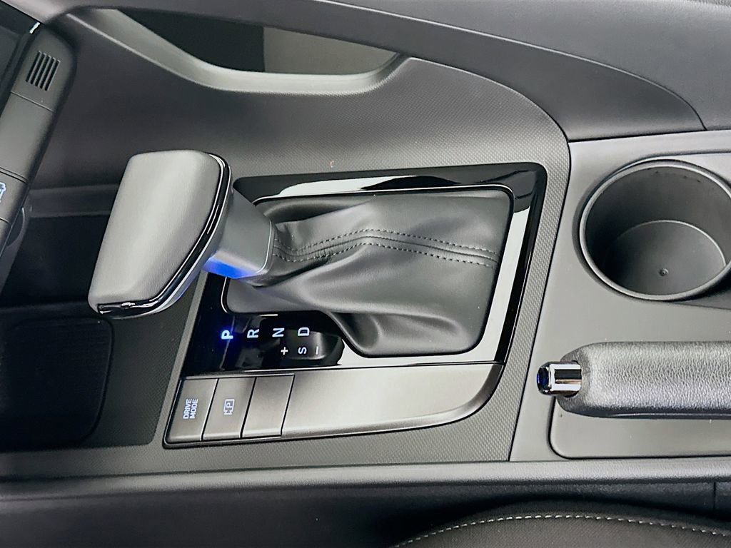New 2026 Hyundai Elantra Sport image 14