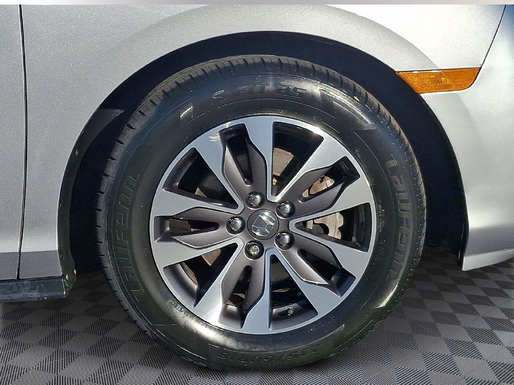 Used 2023 Honda Odyssey EX-L image 10
