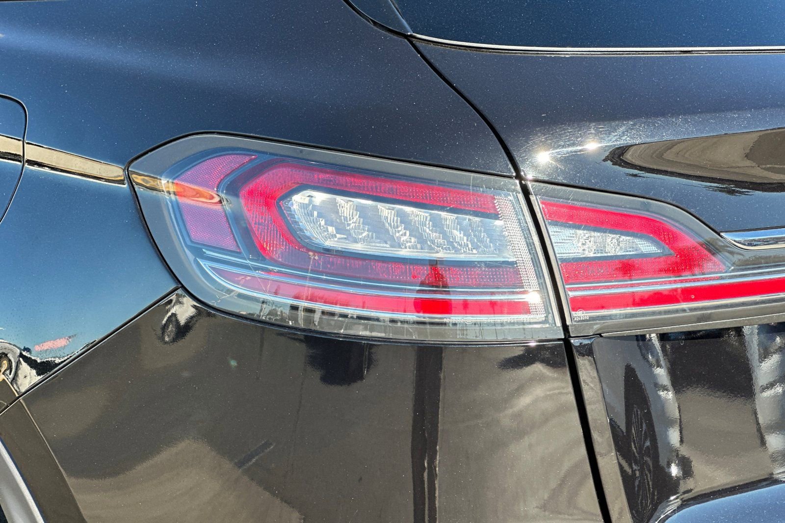 Used 2023 Lincoln Nautilus Reserve w/ Equipment Group 202A image 27