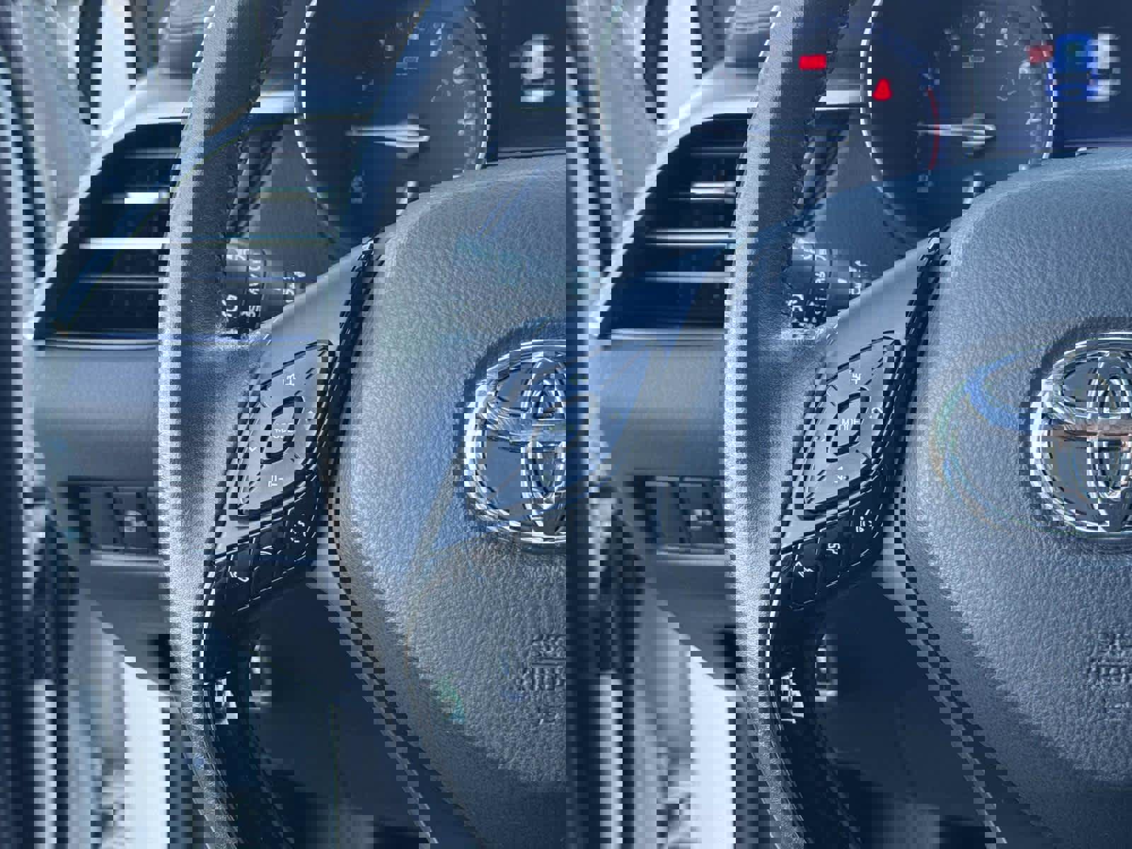 Used 2021 Toyota C-HR Limited image 29