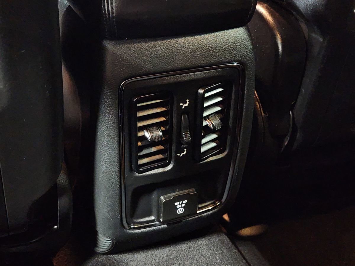 Used 2020 Jeep Grand Cherokee Altitude AWD/4WD image 48