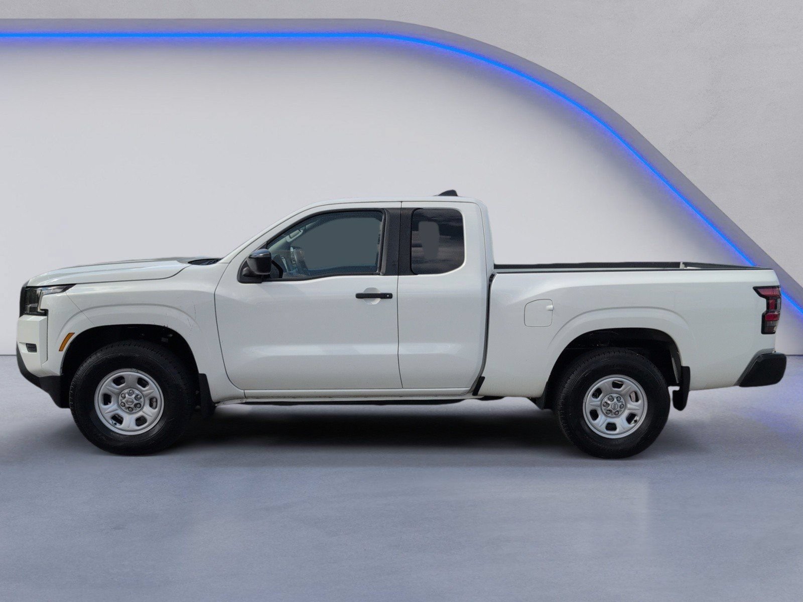 Used 2024 Nissan Frontier S w/ Technology Package AWD/4WD image 11