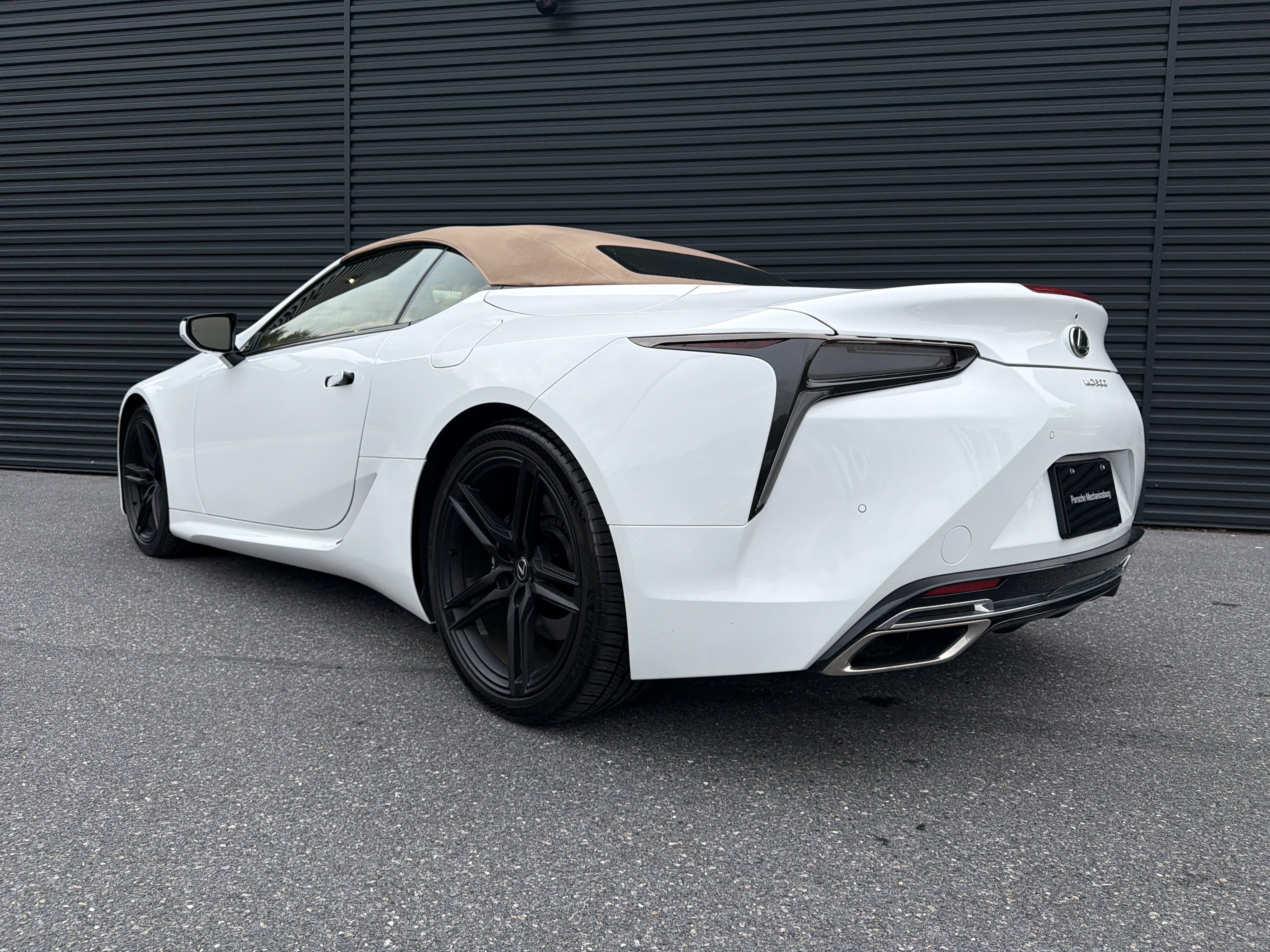Used 2024 Lexus LC 500 Convertible w/ Bespoke Build Package RWD image 3
