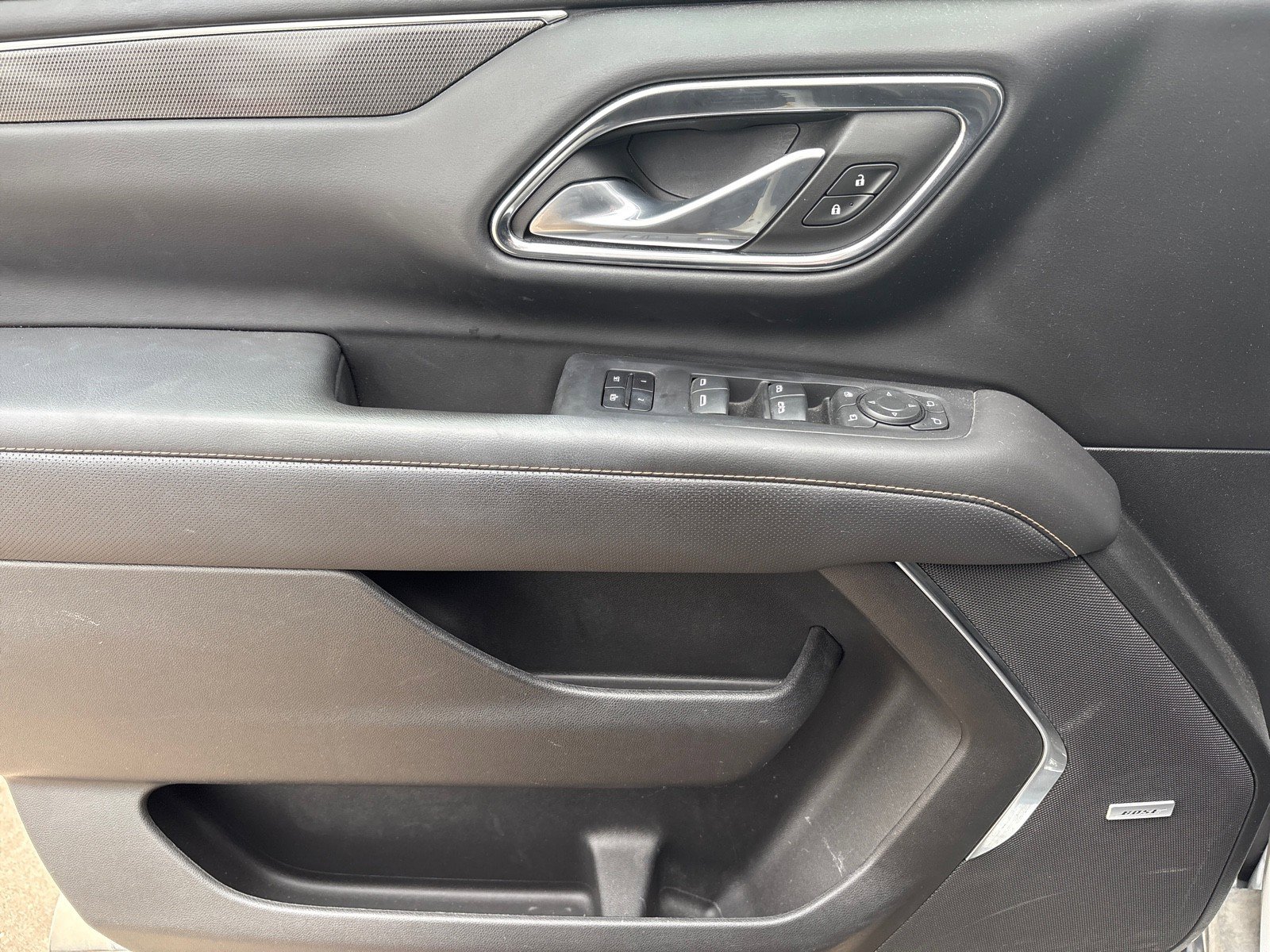 Used 2023 GMC Yukon AT4 w/ LPO, Floor Liner Package image 13