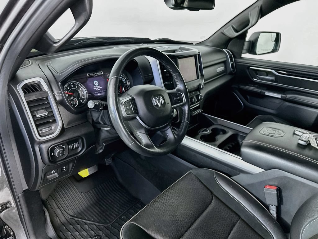 Used 2020 RAM 1500 Laramie w/ Sport Appearance Package AWD/4WD image 30