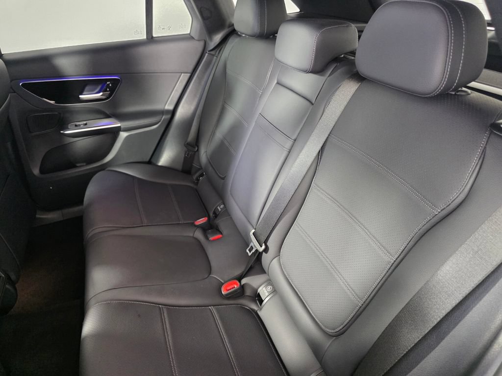 Certified 2025 Mercedes-Benz GLC 300 image 15