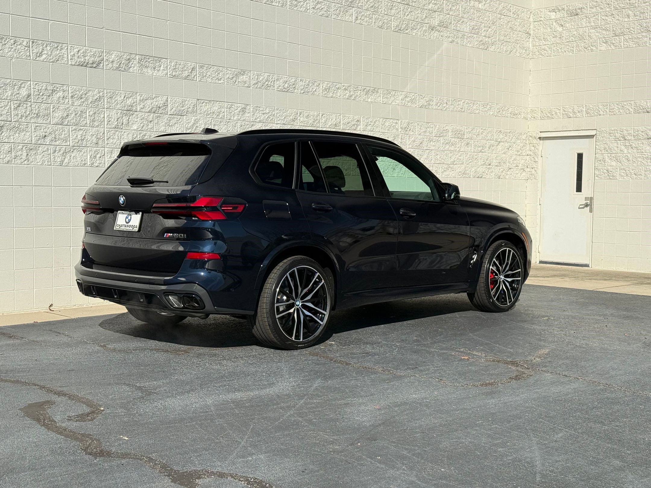 New 2026 BMW X5 M60i image 8