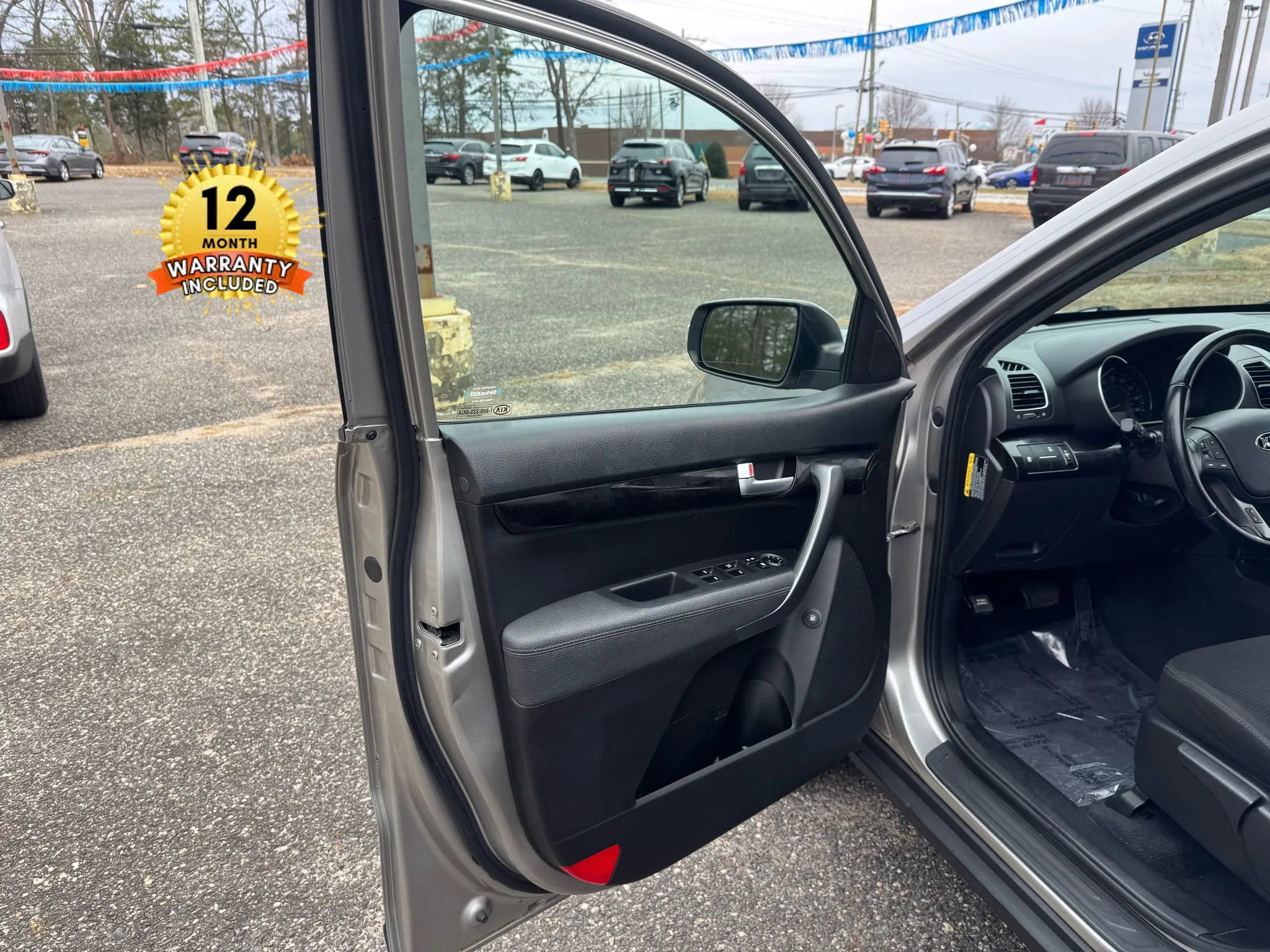 Used 2015 Kia Sorento LX image 13