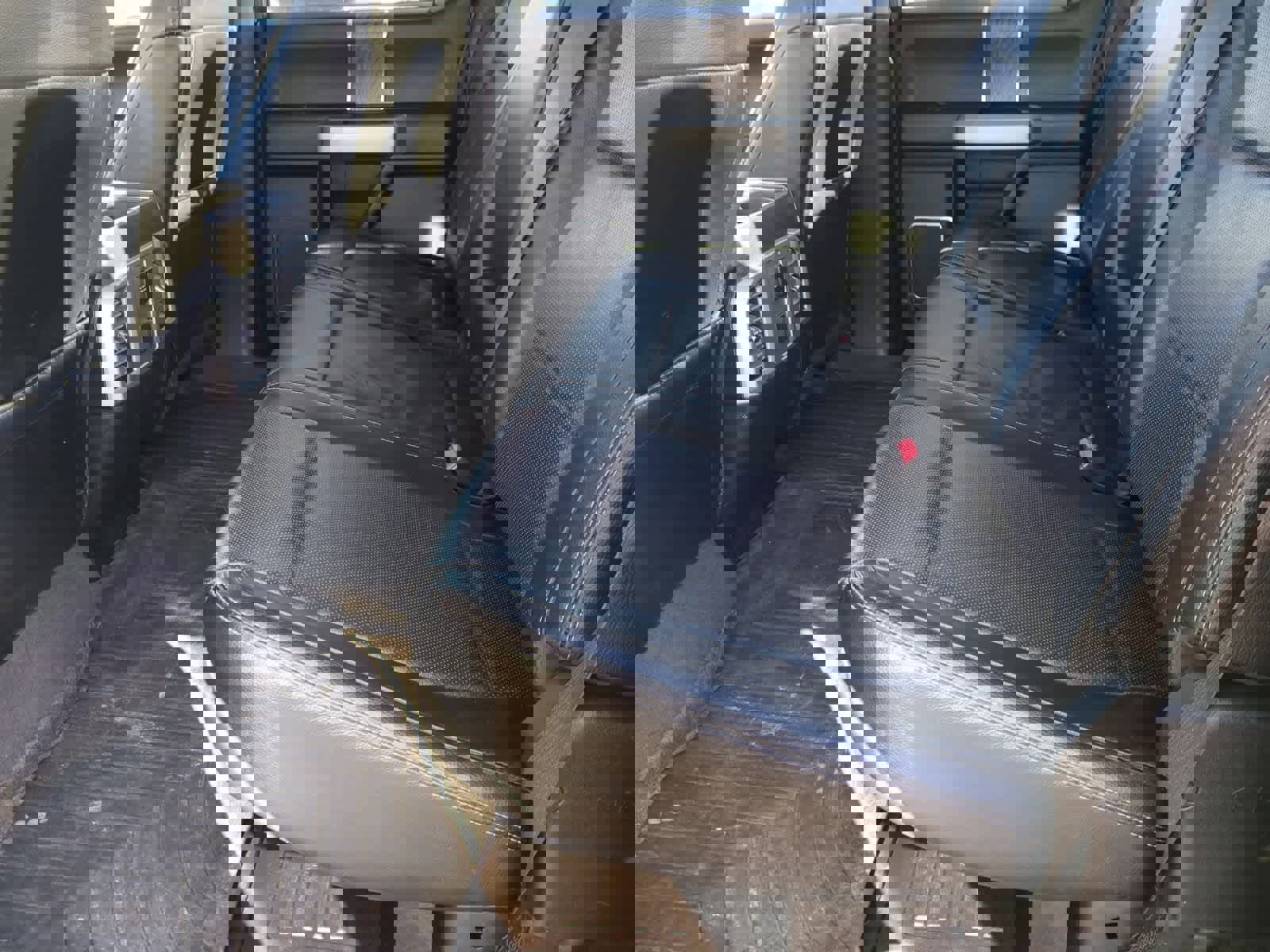 Used 2017 Ford F350 Lariat w/ Chrome Package image 19