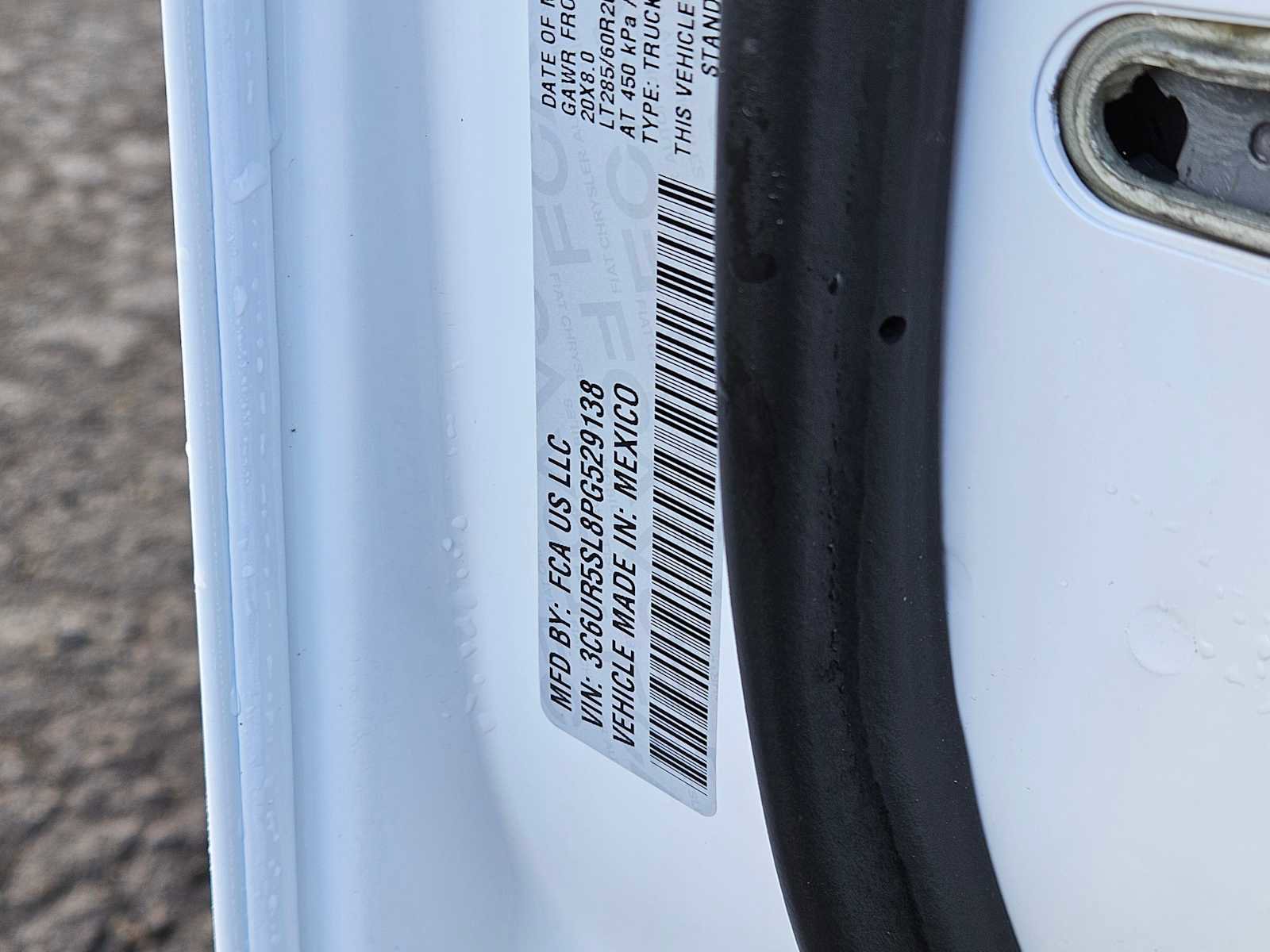 Used 2023 RAM 2500 Limited image 26