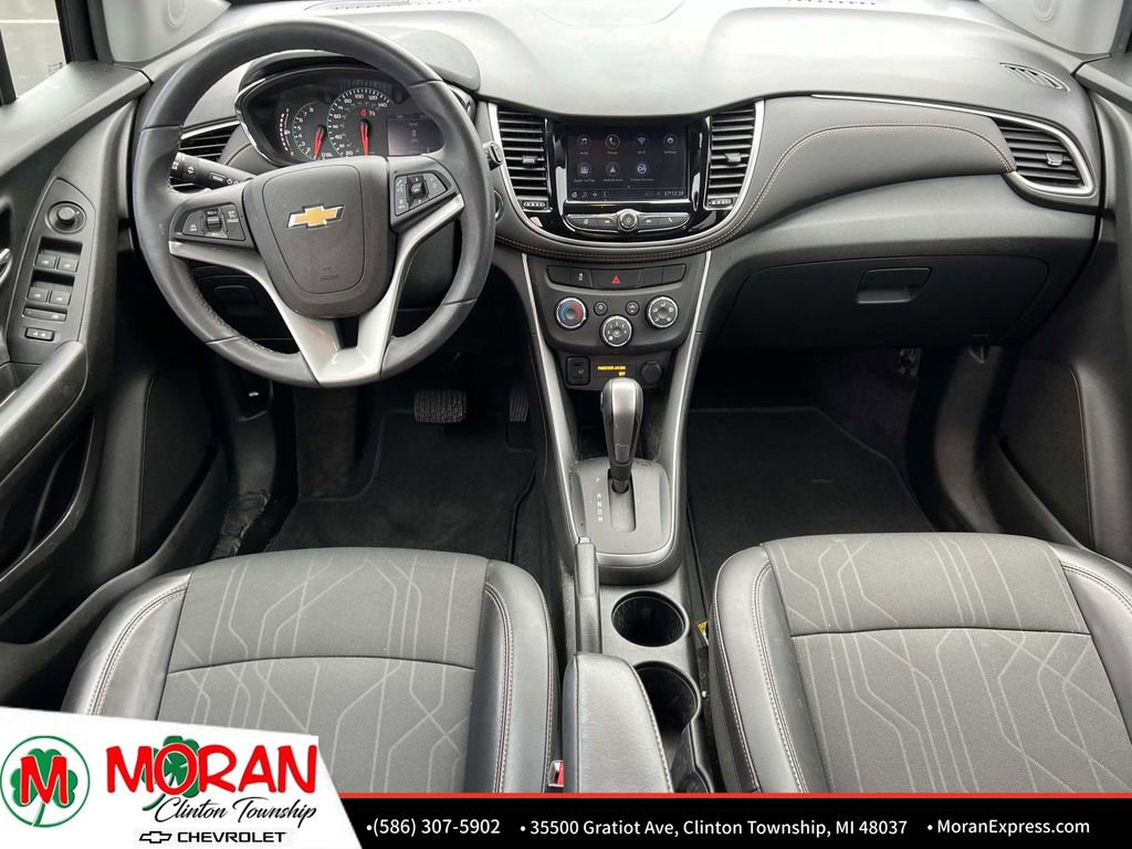 Certified 2022 Chevrolet Trax LT w/ LT Convenience Package image 14