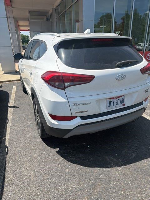 Used 2018 Hyundai Tucson Sport w/ Cargo Package AWD/4WD image 3