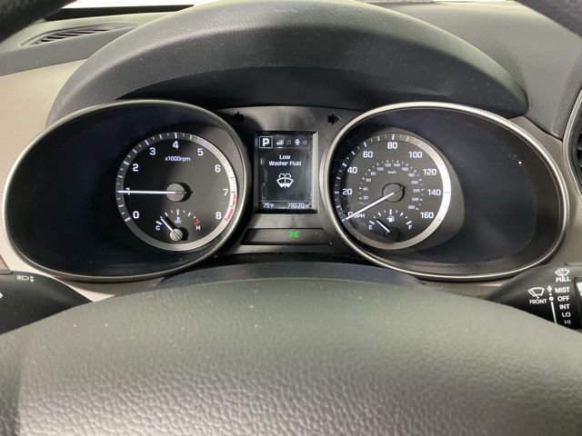 Used 2017 Hyundai Santa Fe SE image 25