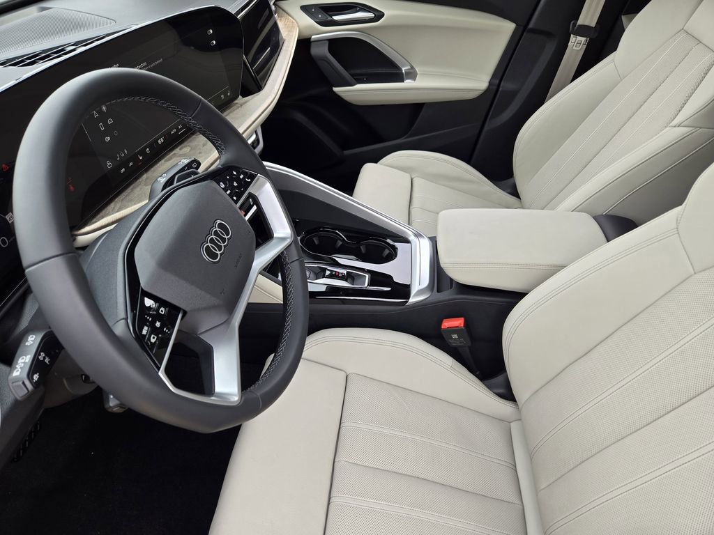 Certified 2025 Audi Q5 Prestige image 15