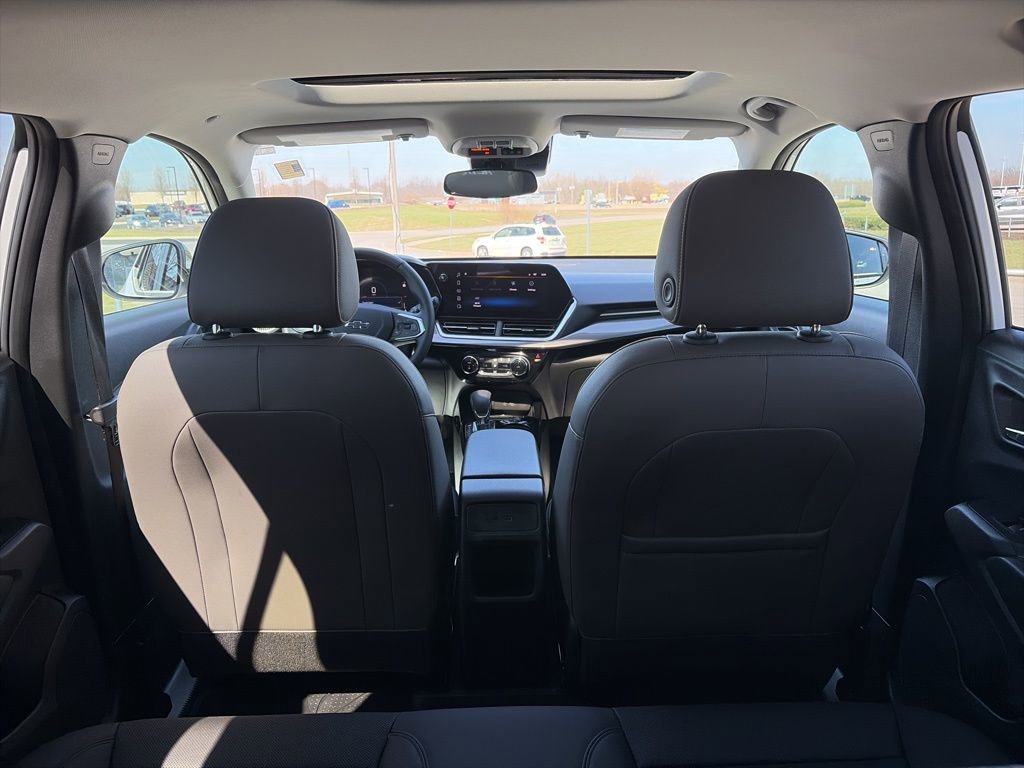 Certified 2025 Chevrolet Trax ACTIV w/ Sunroof Package image 40