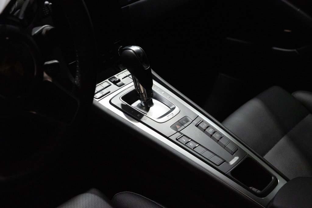 Used 2019 Porsche 718 Cayman S image 25