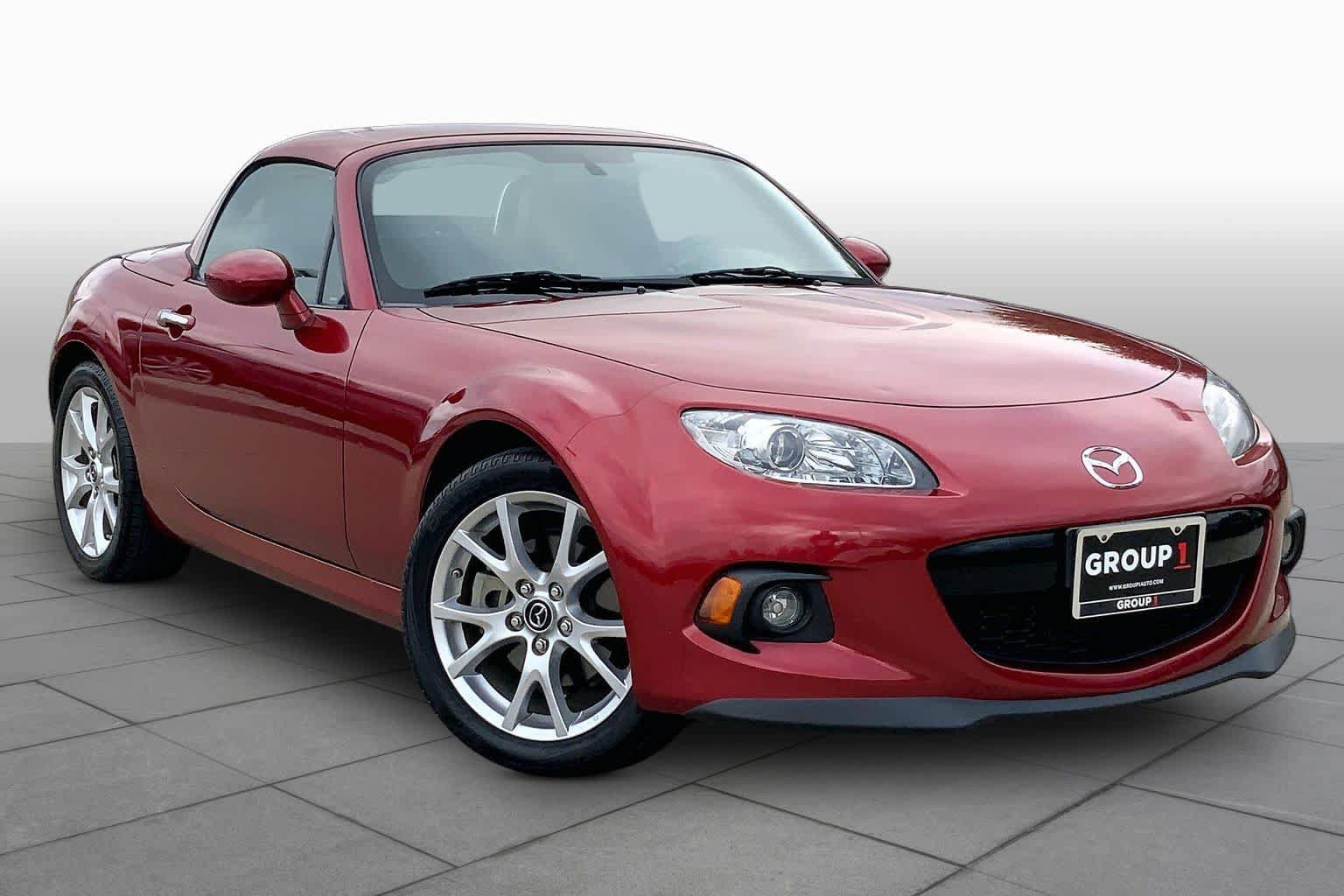 Used 2015 MAZDA MX-5 Miata Grand Touring w/ Premium Package RWD image 3