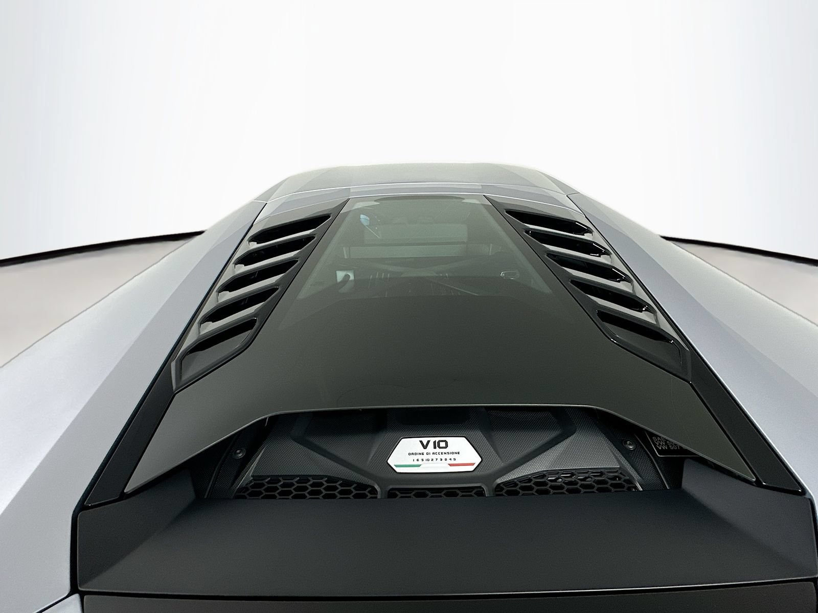 Used 2023 Lamborghini Huracan EVO RWD image 62