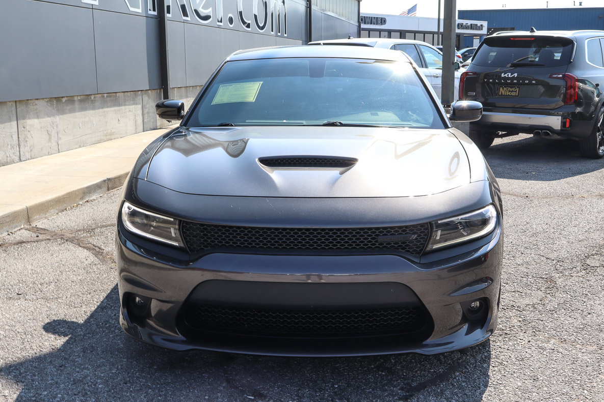 Used 2022 Dodge Charger GT w/ Blacktop Package RWD image 2