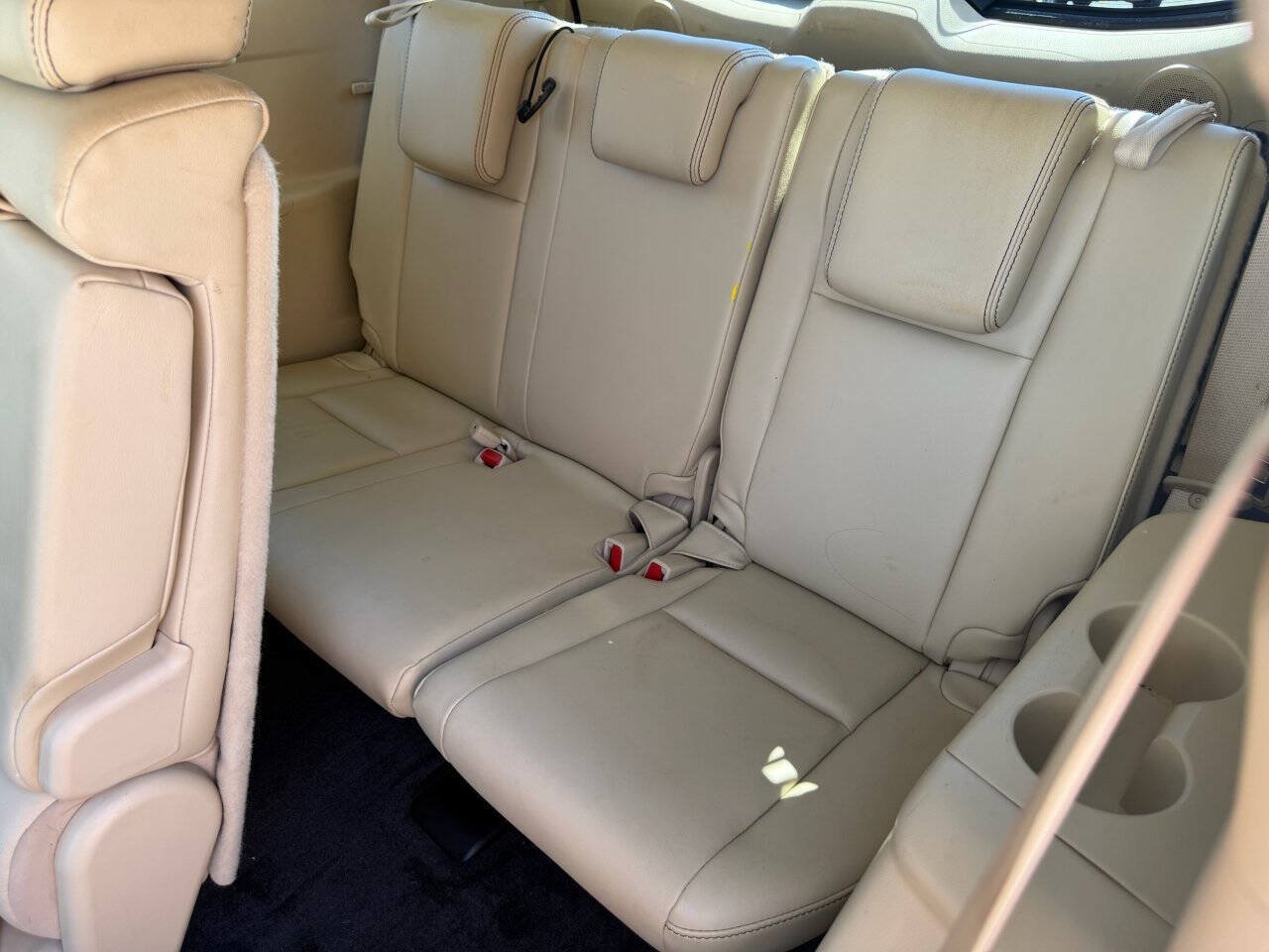 Used 2017 Toyota Highlander Limited FWD image 15