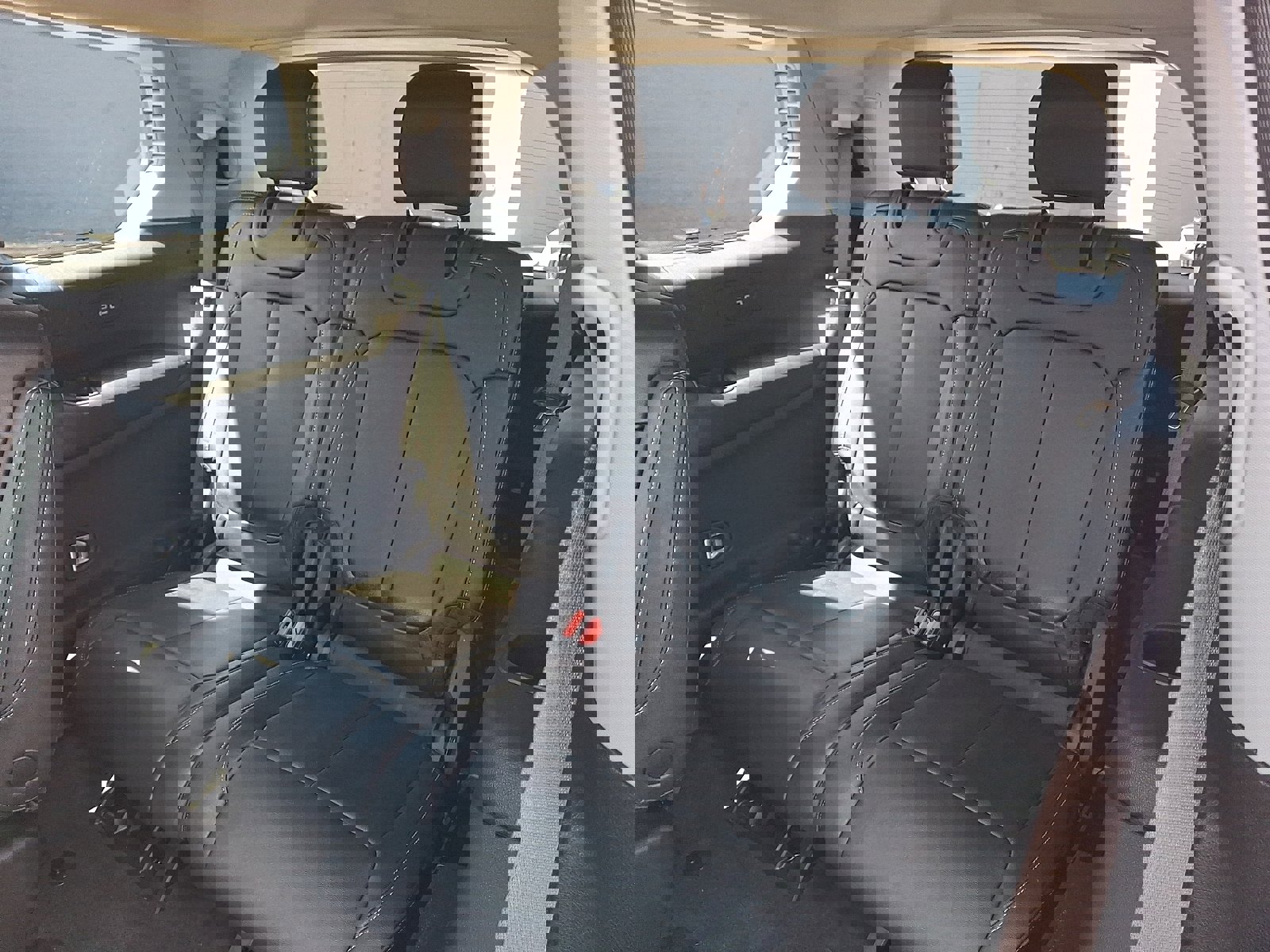 Used 2023 Jeep Grand Cherokee L Limited image 10