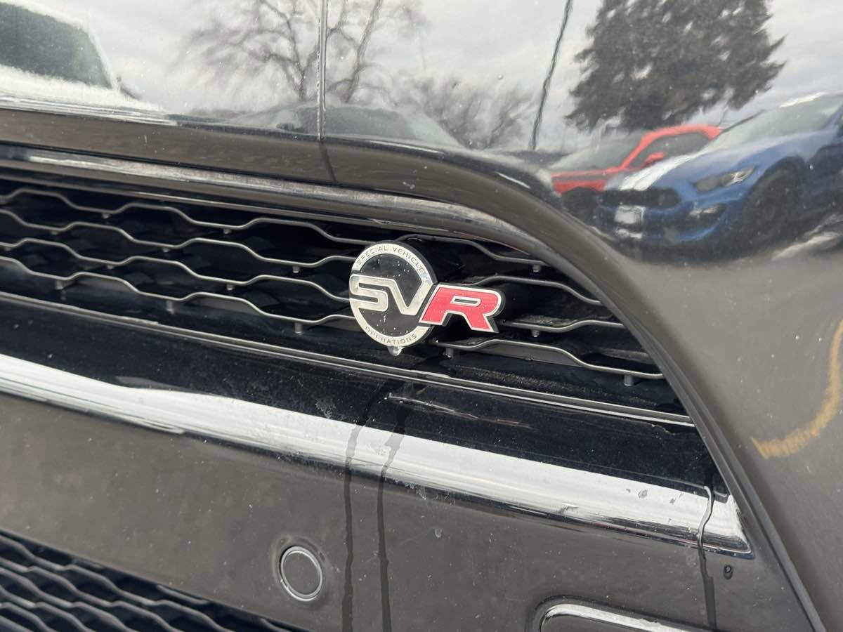 Used 2019 Land Rover Range Rover Sport SVR AWD/4WD image 2