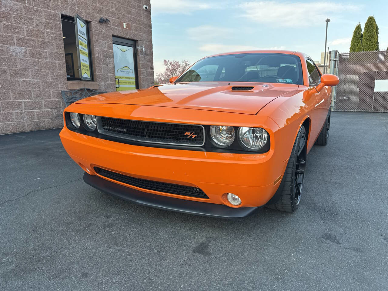 Used 2014 Dodge Challenger R/T image 4