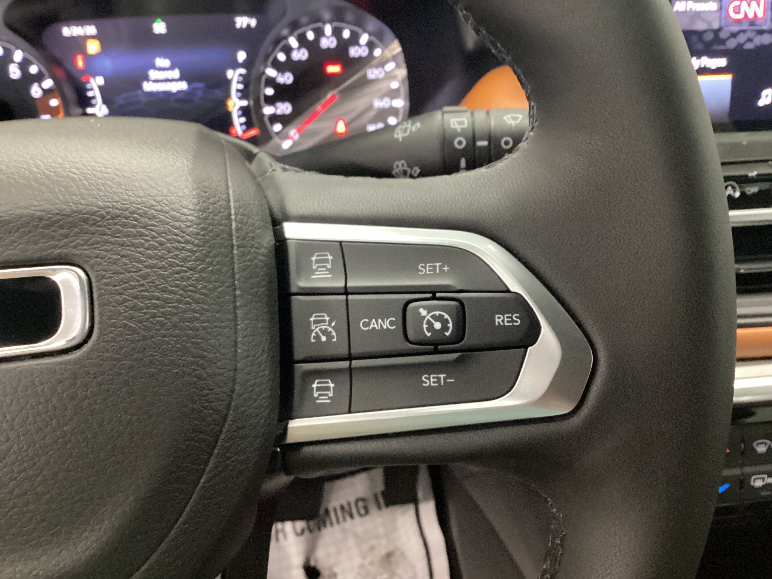 Used 2025 Jeep Compass Limited AWD/4WD image 21