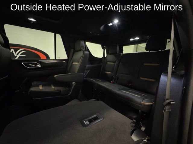 Used 2024 GMC Yukon AT4 w/ Technology Package AWD/4WD image 12