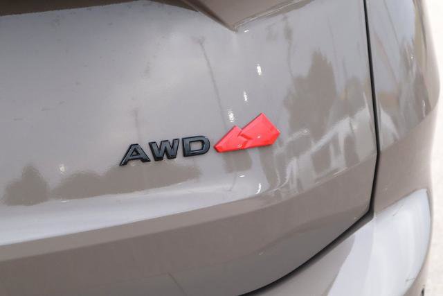 Certified 2025 Nissan Rogue SV image 9